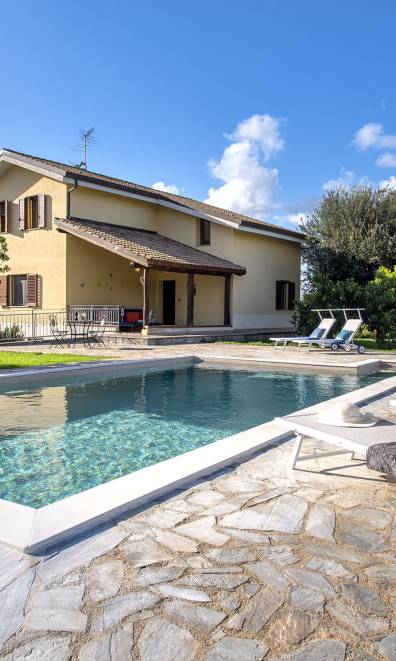Sardinia Re - Villa Gialla